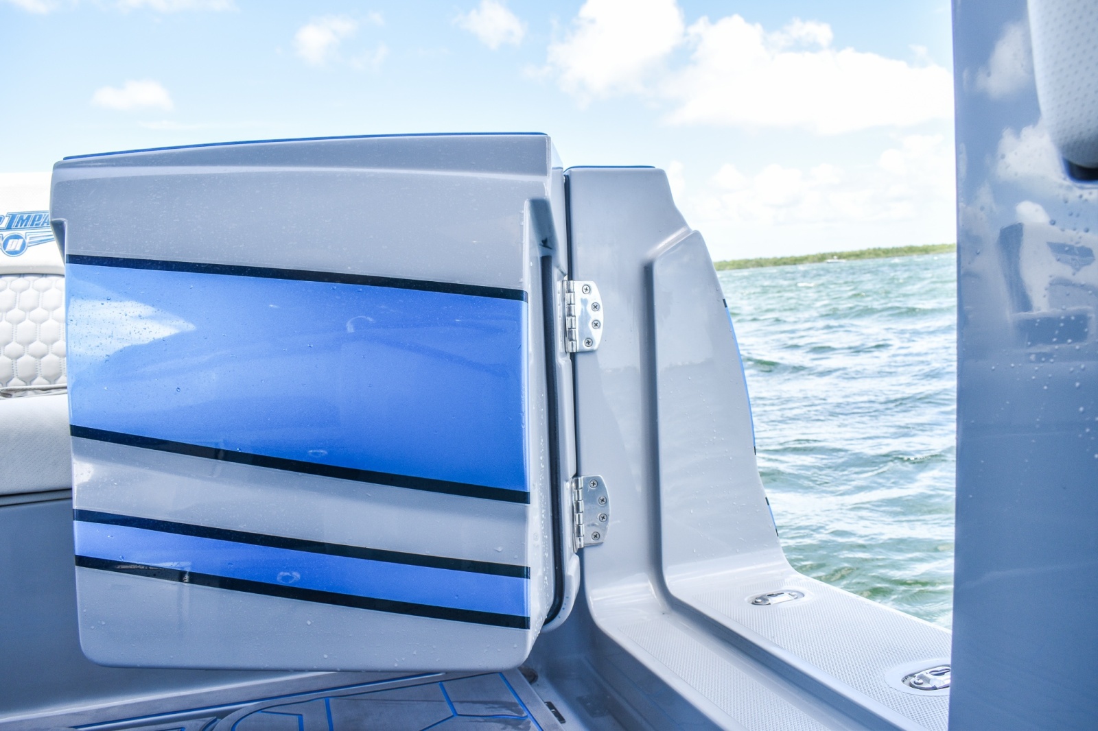 2022 Deep Impact 399 Cabin