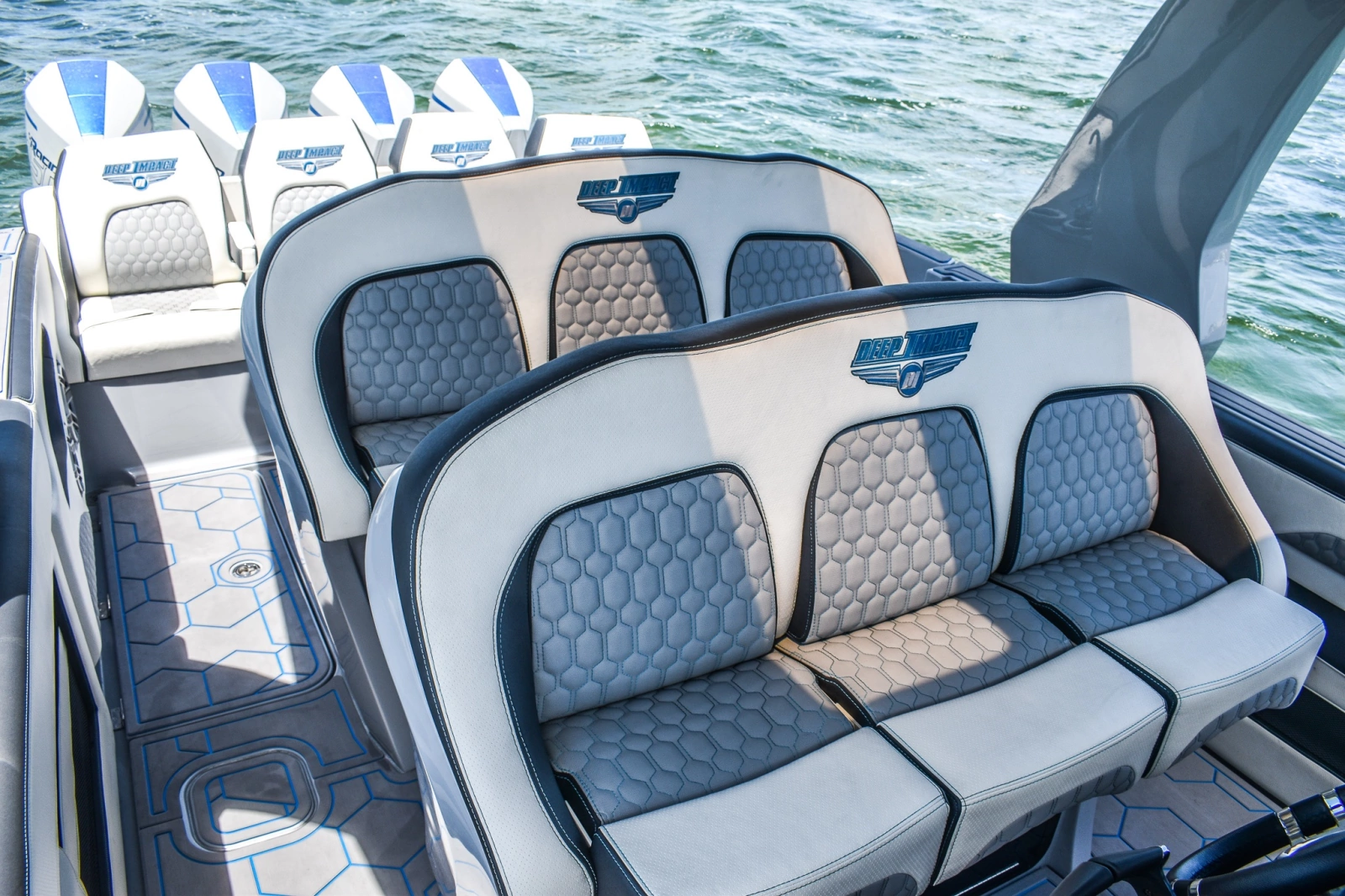 2022 Deep Impact 399 Cabin