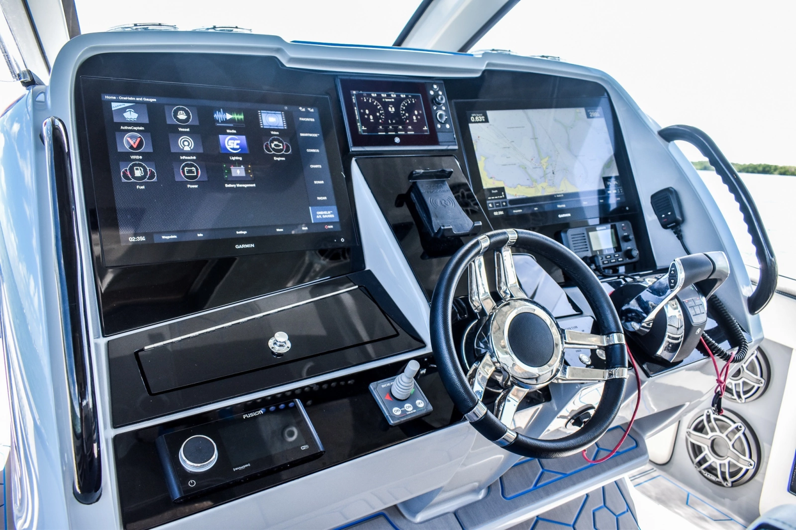2022 Deep Impact 399 Cabin