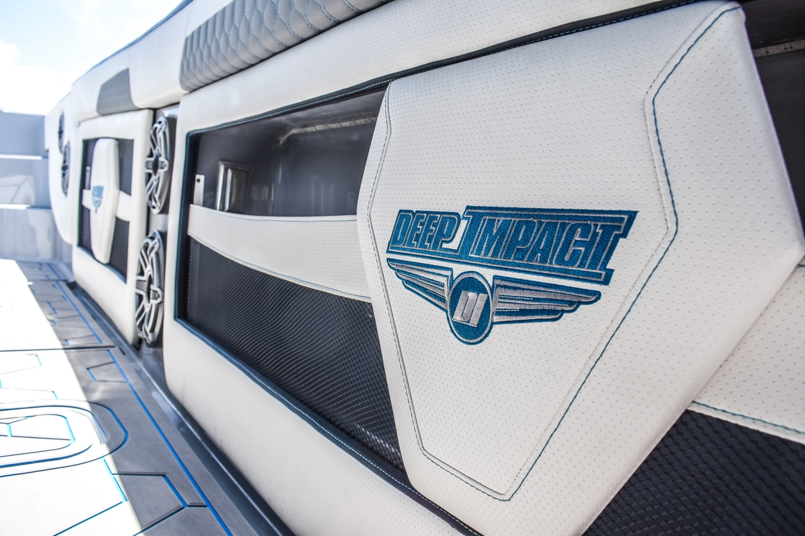 2022 Deep Impact 399 Cabin