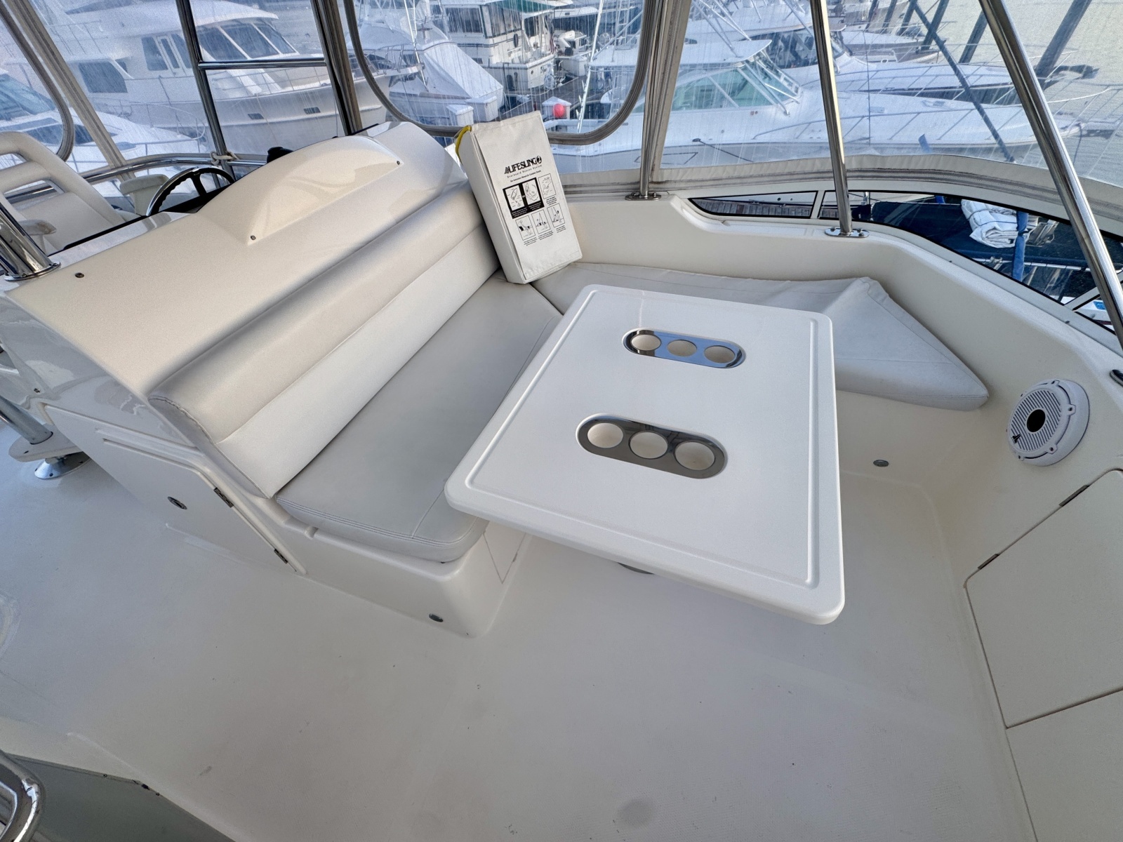 2009 Riviera Open Flybridge