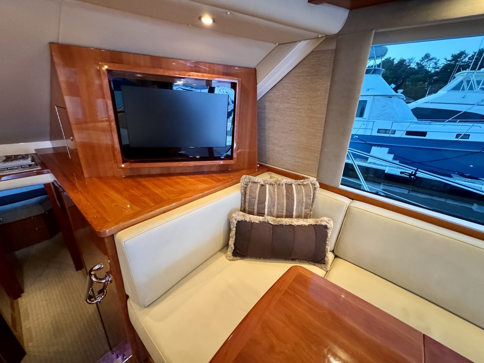 2009 Riviera Open Flybridge