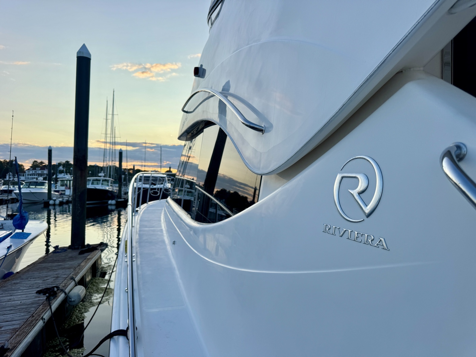 2009 Riviera Open Flybridge