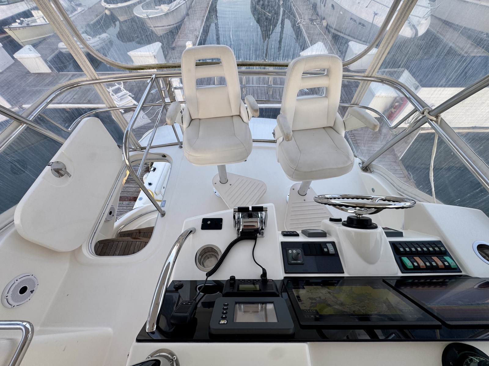 2009 Riviera Open Flybridge