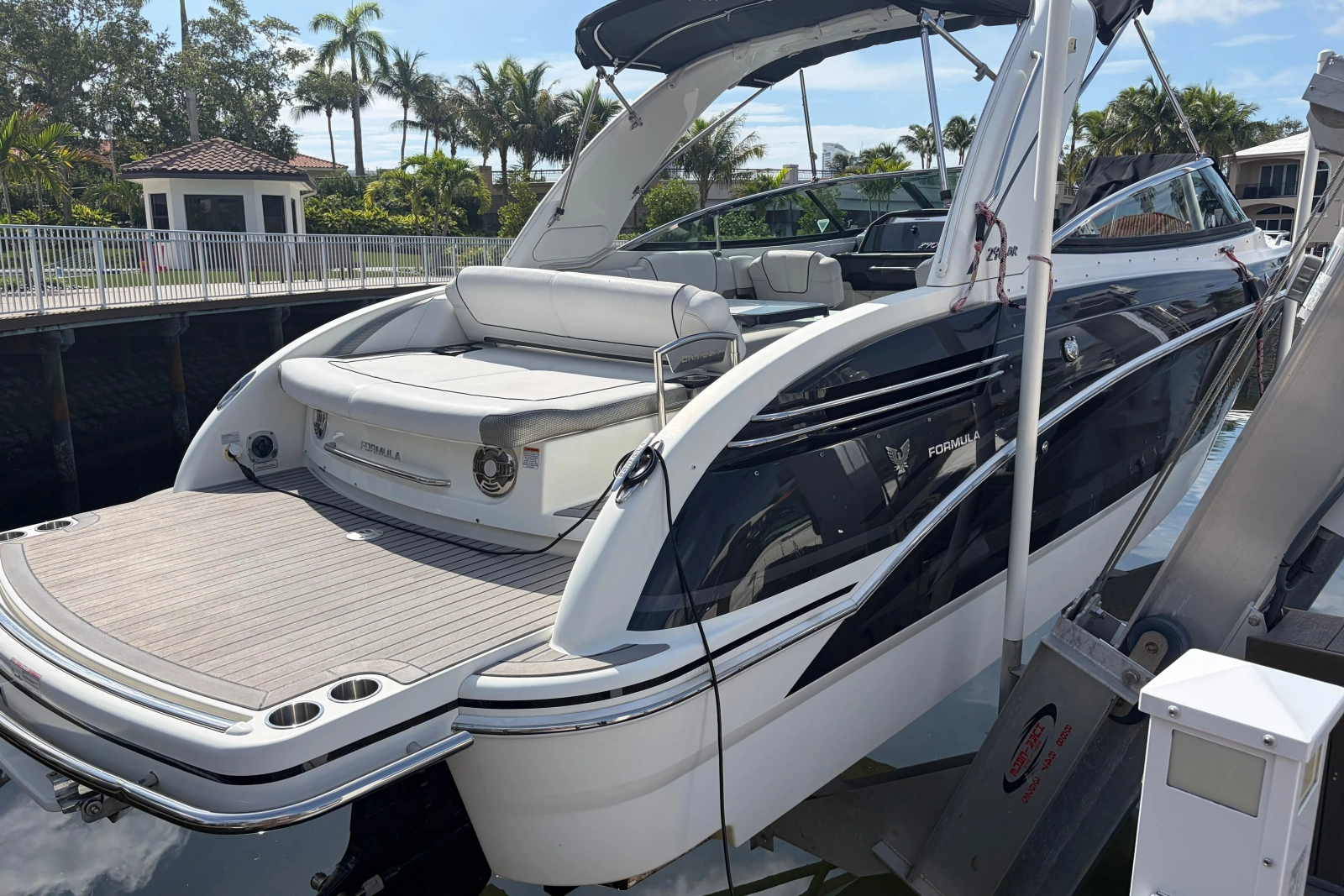 2017 Formula 290 Bowrider