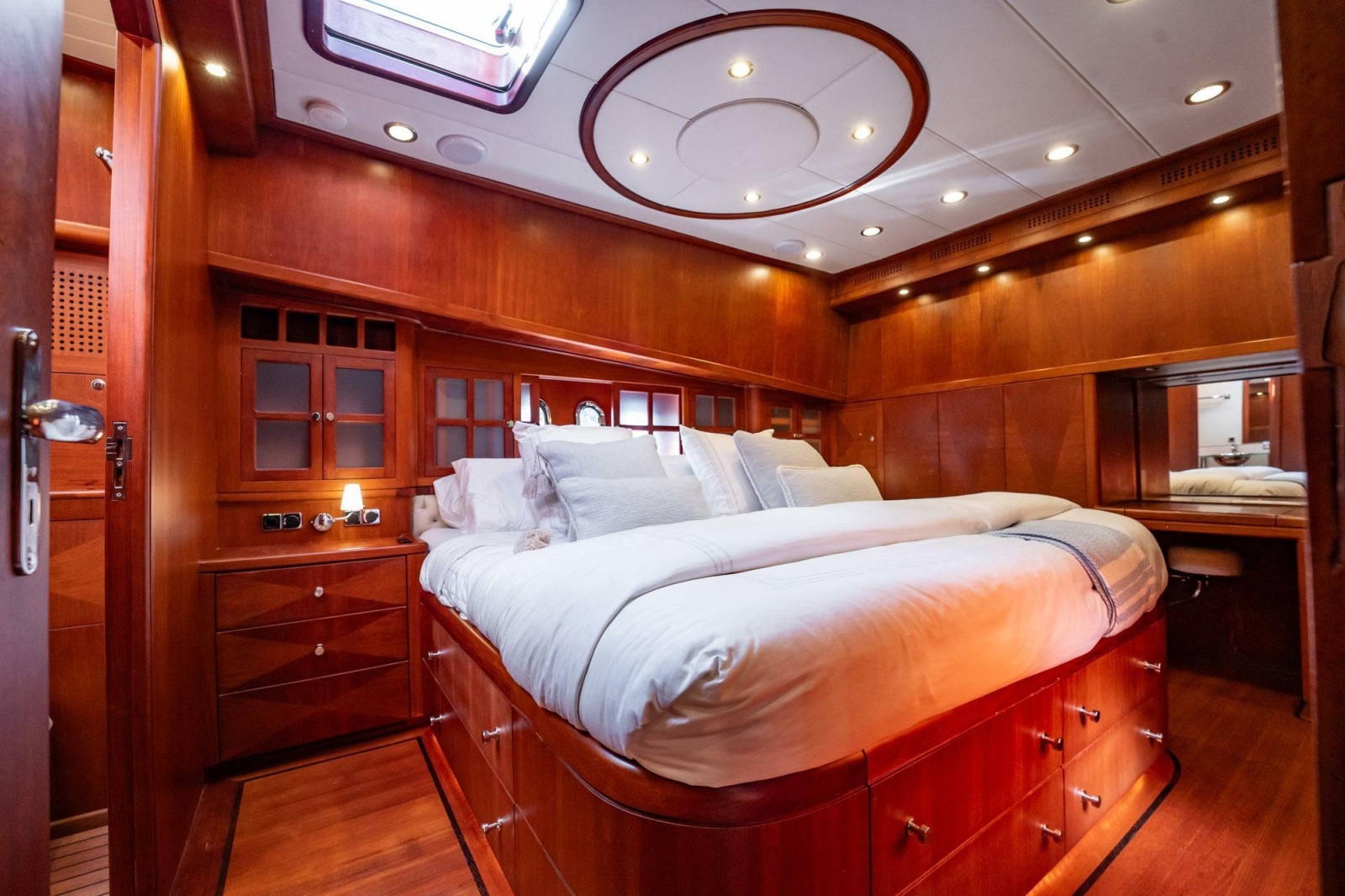 2006 Vicem 62 Custom