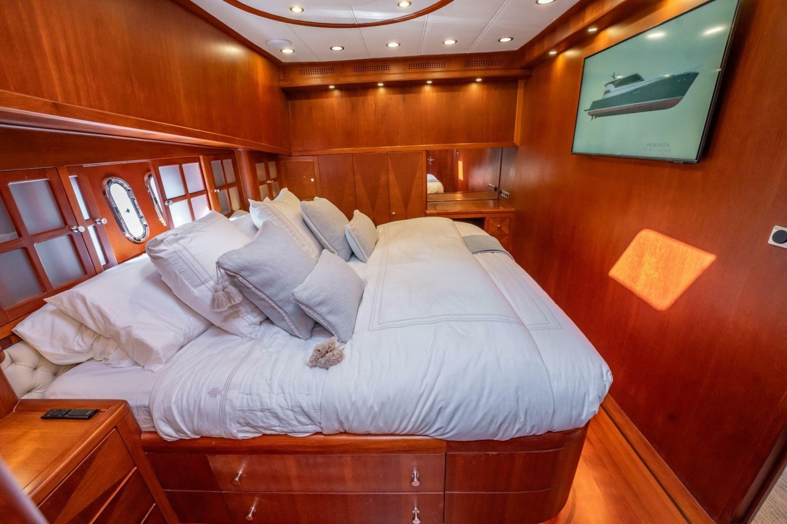 2006 Vicem 62 Custom