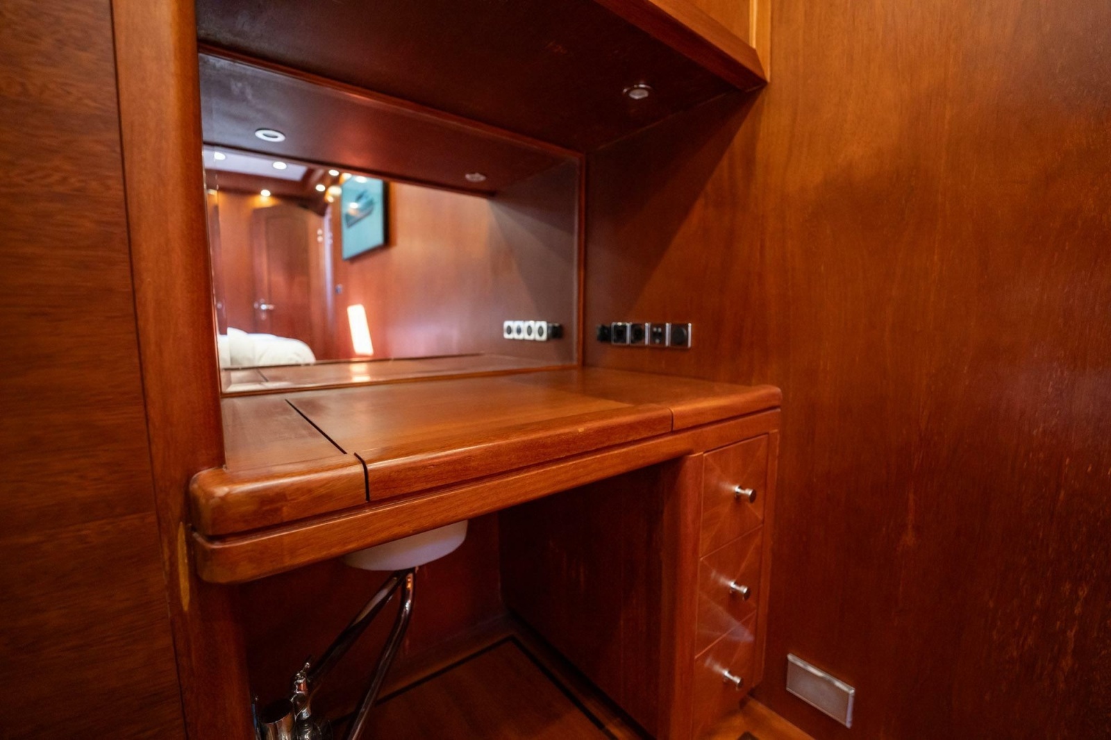 2006 Vicem 62 Custom