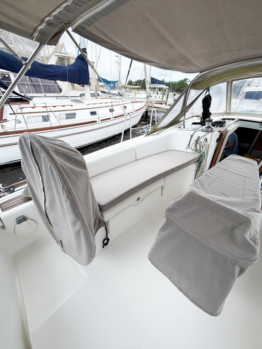 2009 Beneteau Oceanis 40