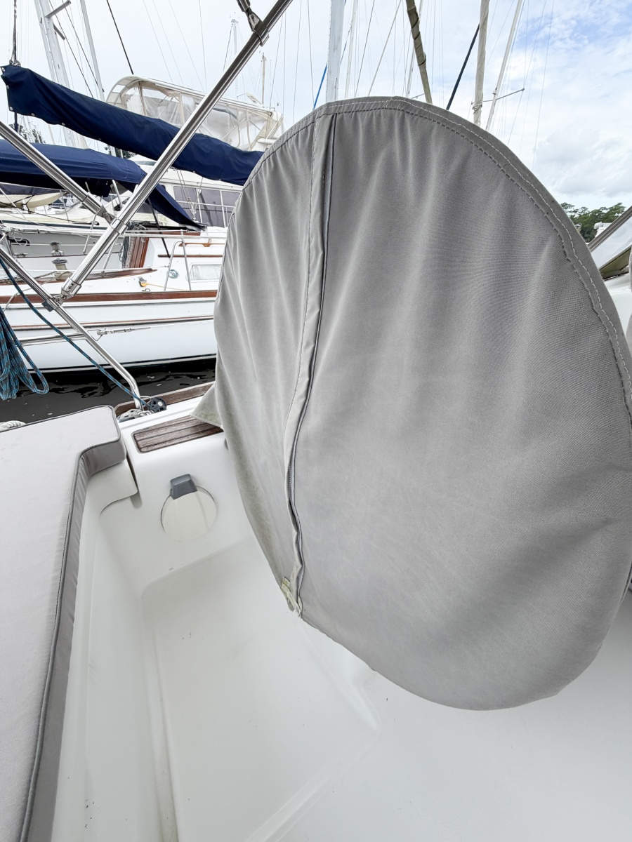 2009 Beneteau Oceanis 40