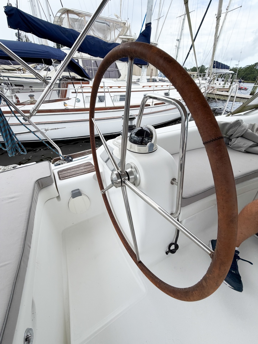2009 Beneteau Oceanis 40