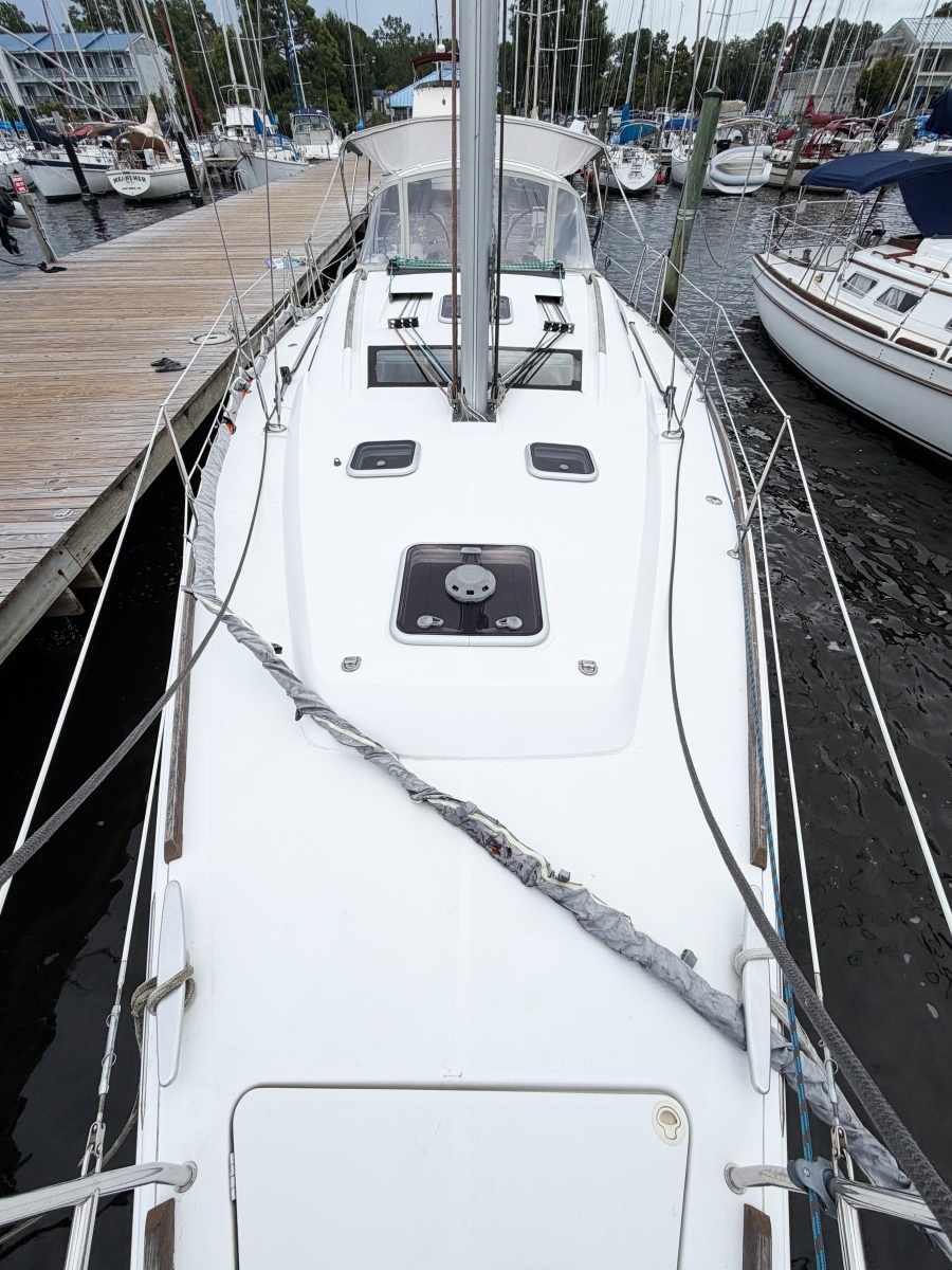 2009 Beneteau Oceanis 40