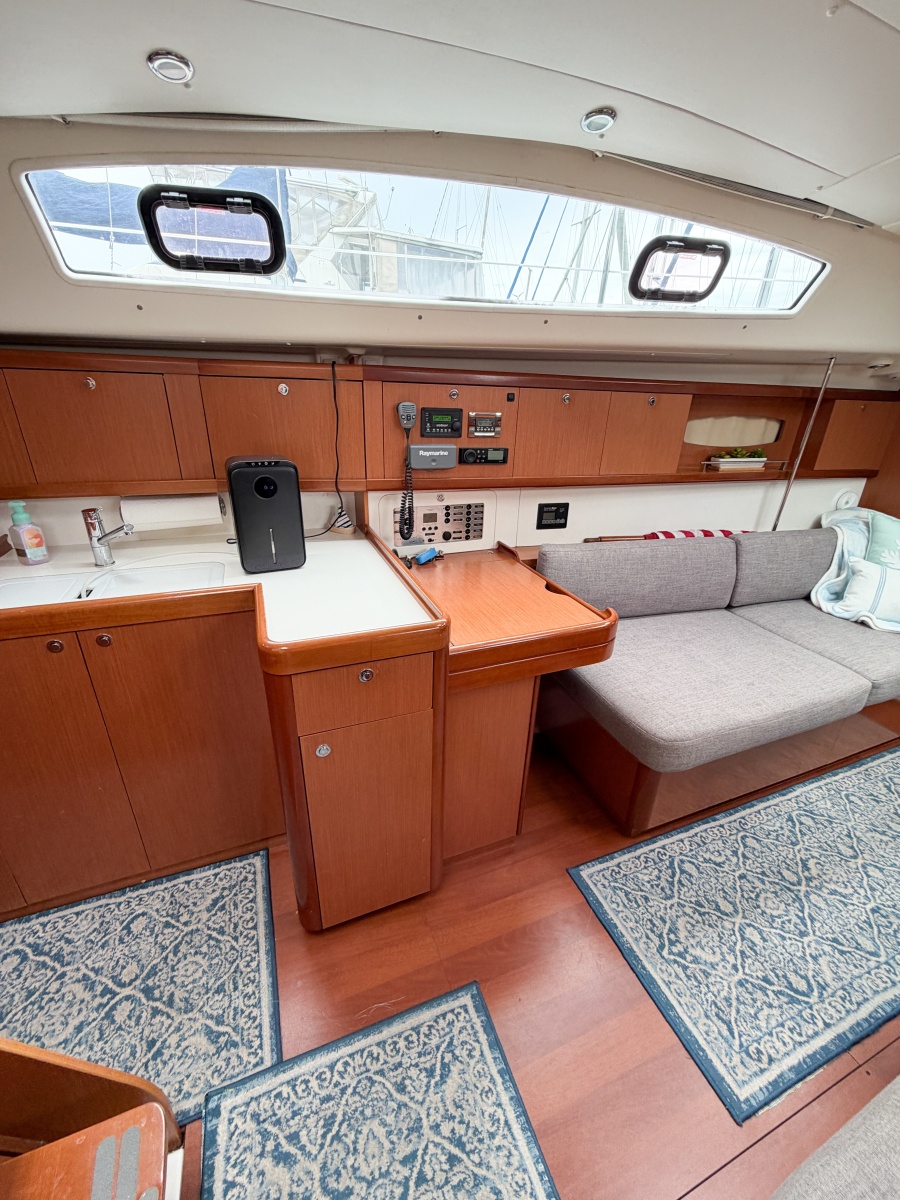 2009 Beneteau Oceanis 40
