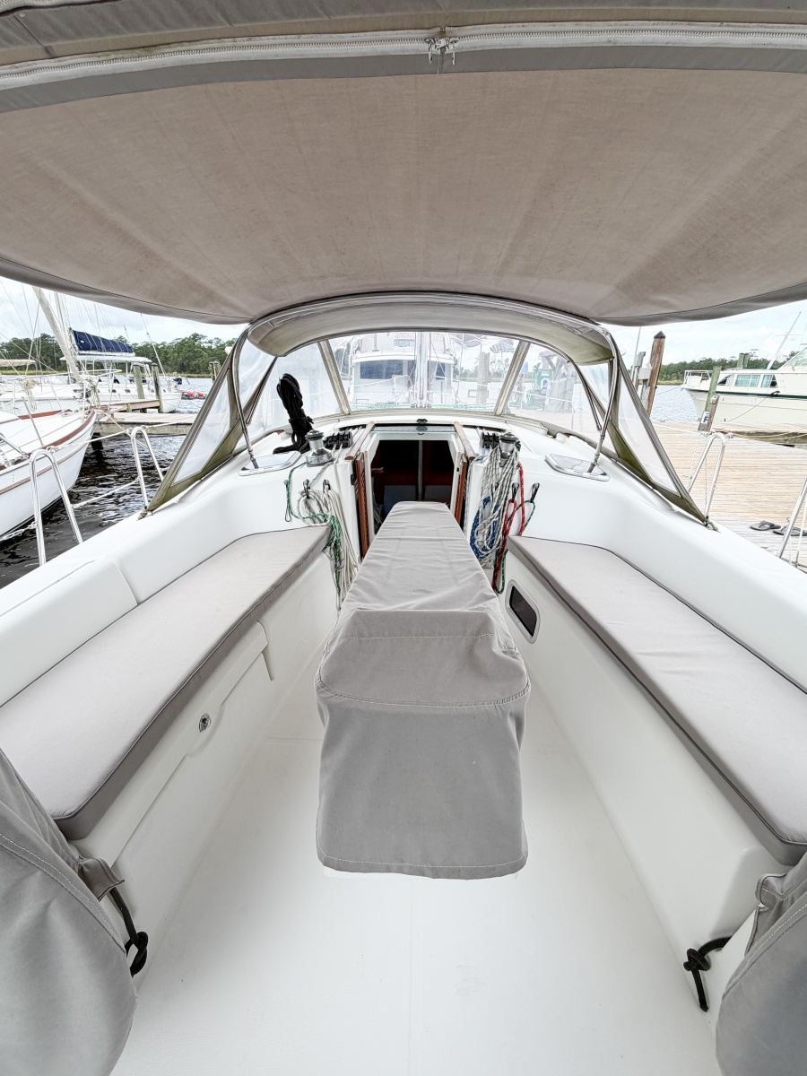 2009 Beneteau Oceanis 40