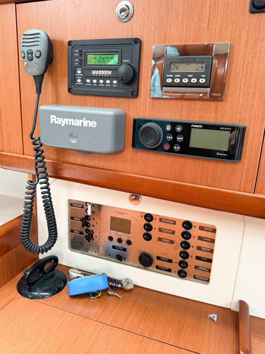 2009 Beneteau Oceanis 40