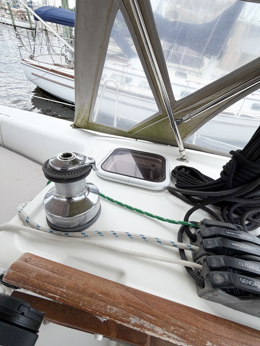 2009 Beneteau Oceanis 40