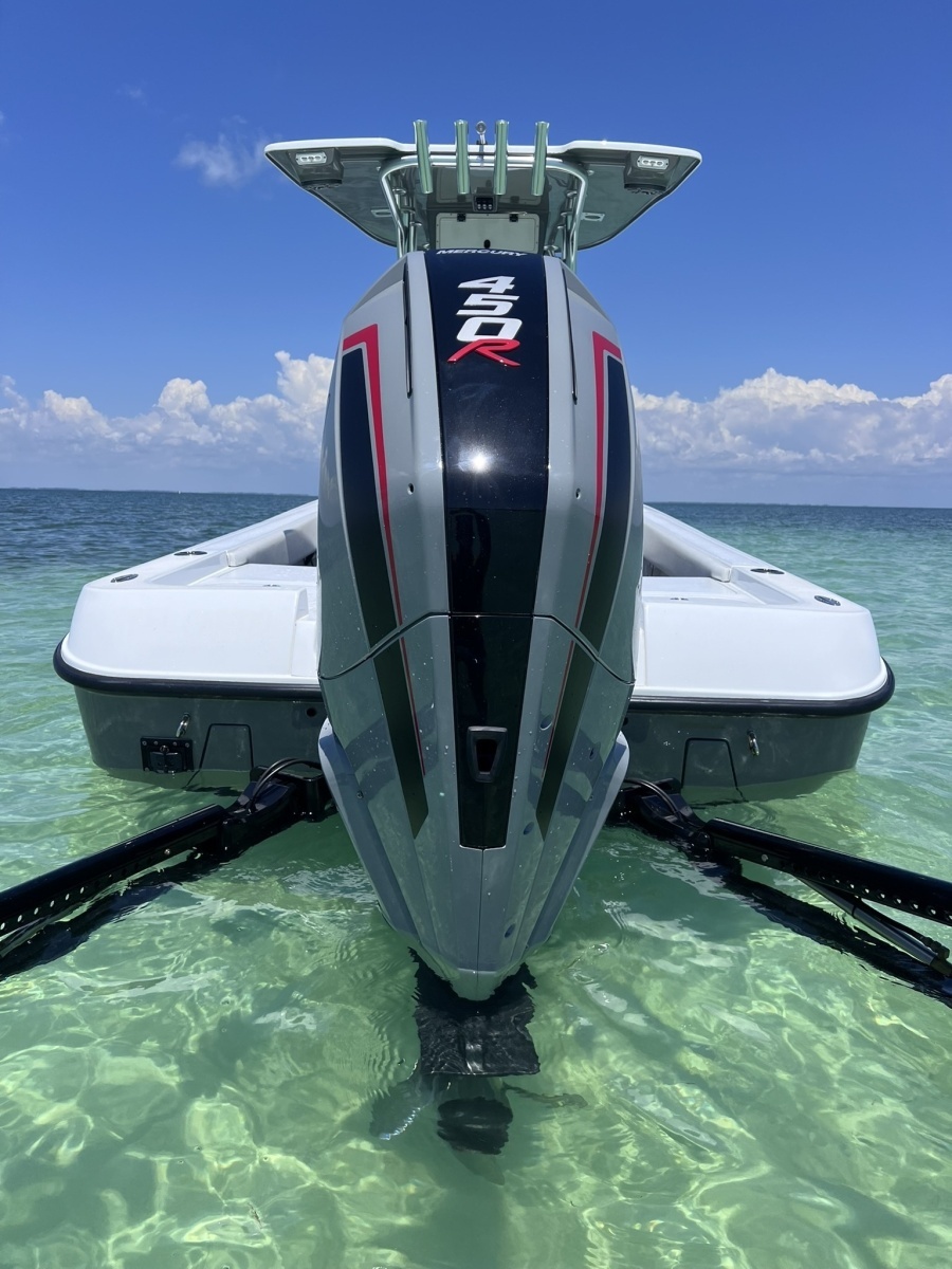 25ft Contender Yacht For Sale
