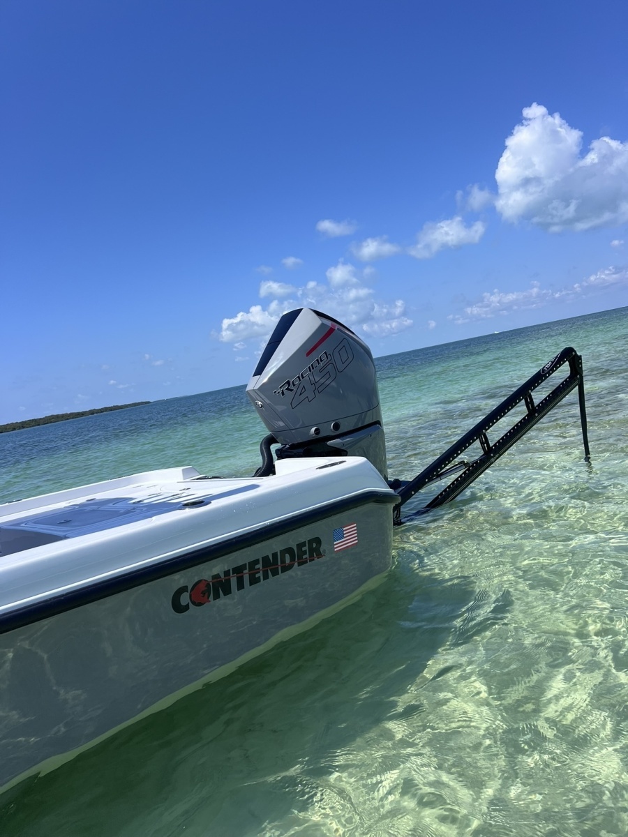 25ft Contender Yacht For Sale