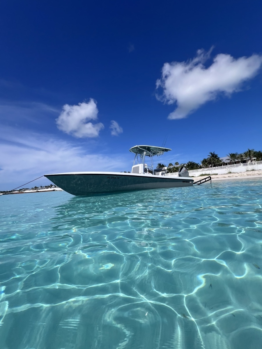 25ft Contender Yacht For Sale