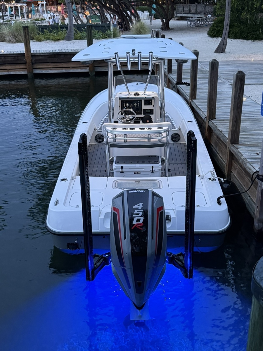 25ft Contender Yacht For Sale