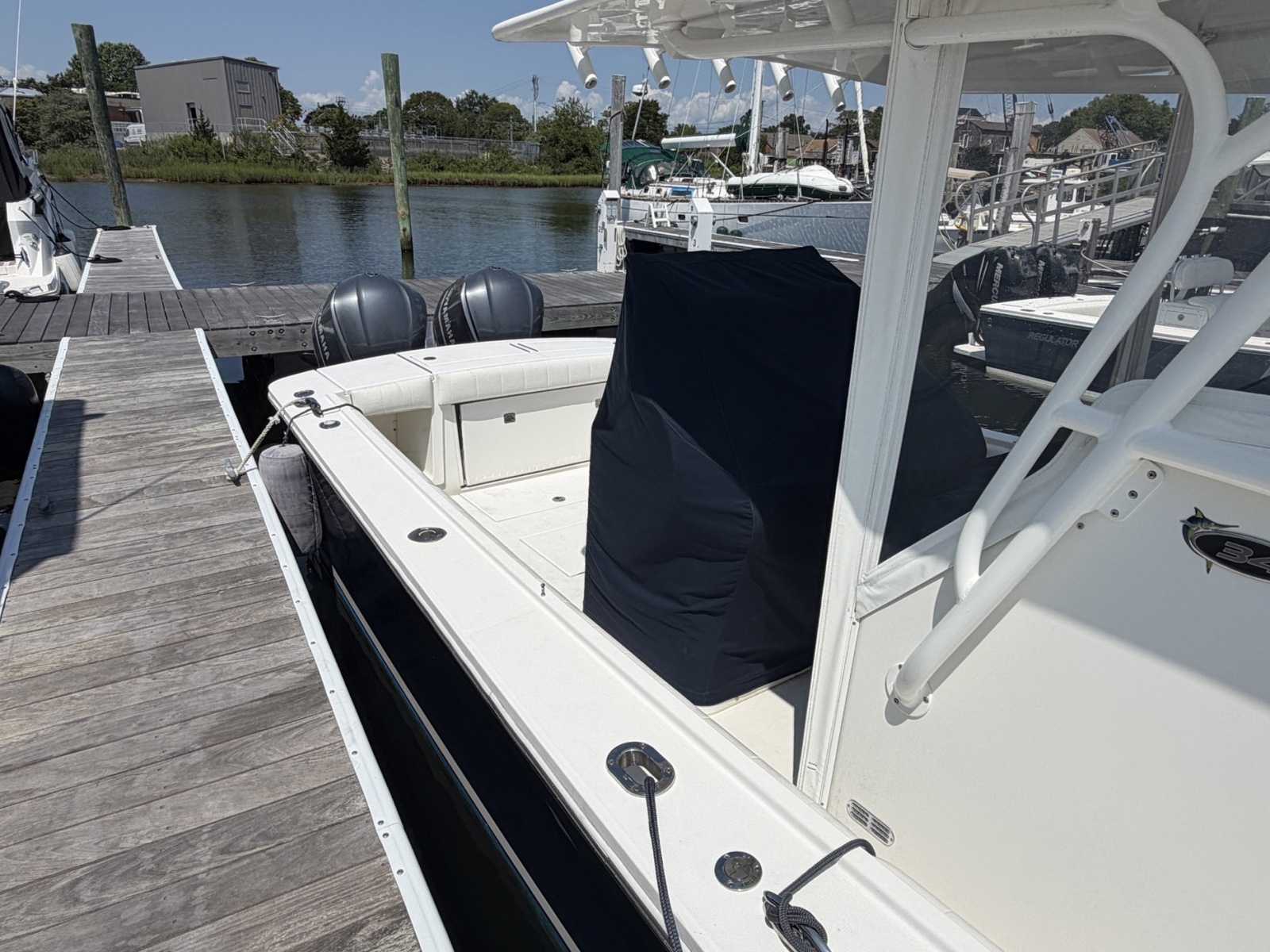 2015 Regulator 34