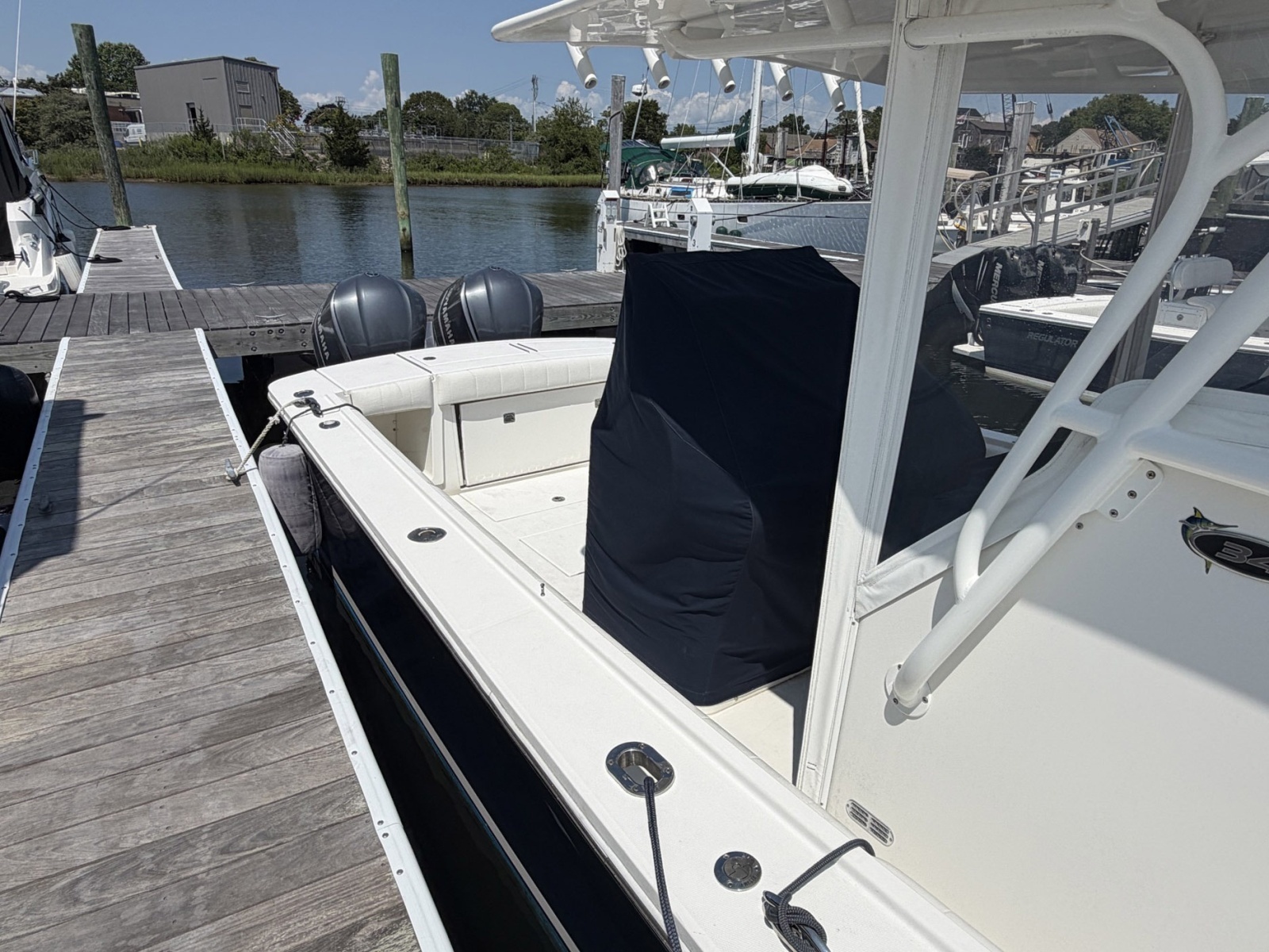 2015 Regulator 34