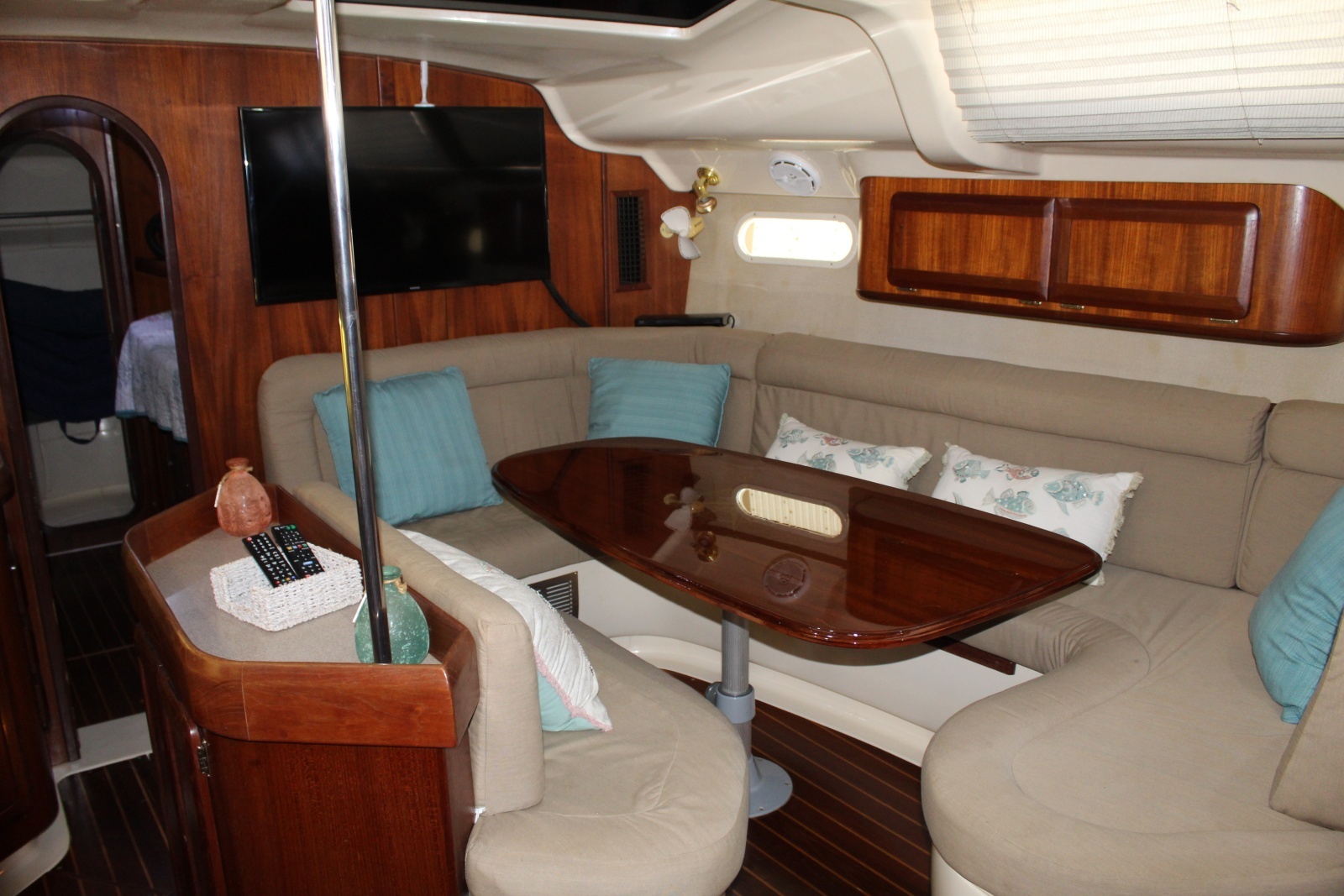 1997 Hunter 430