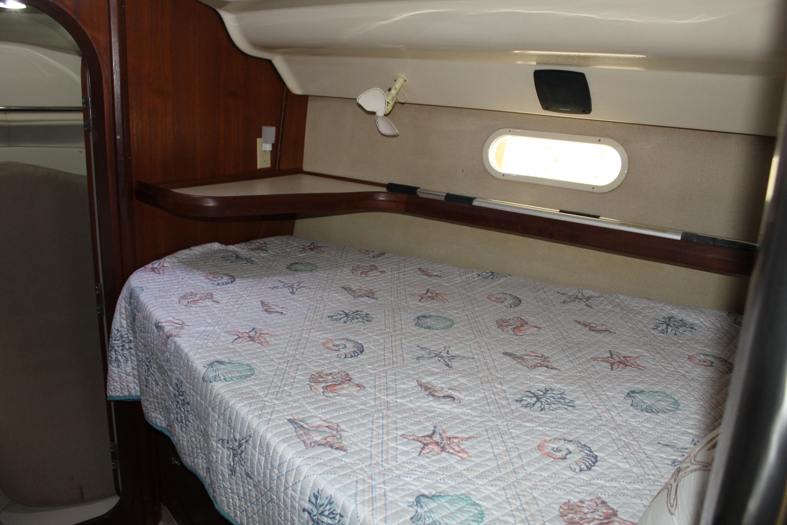 1997 Hunter 430