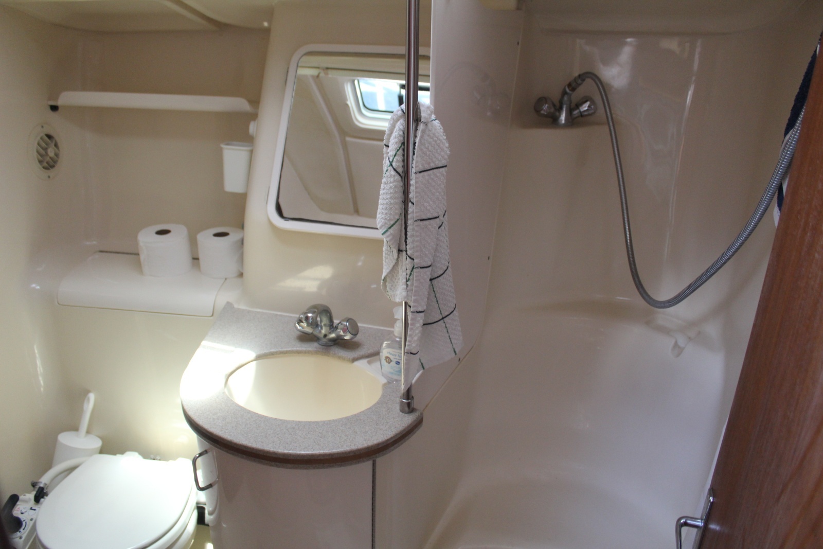 1997 Hunter 430