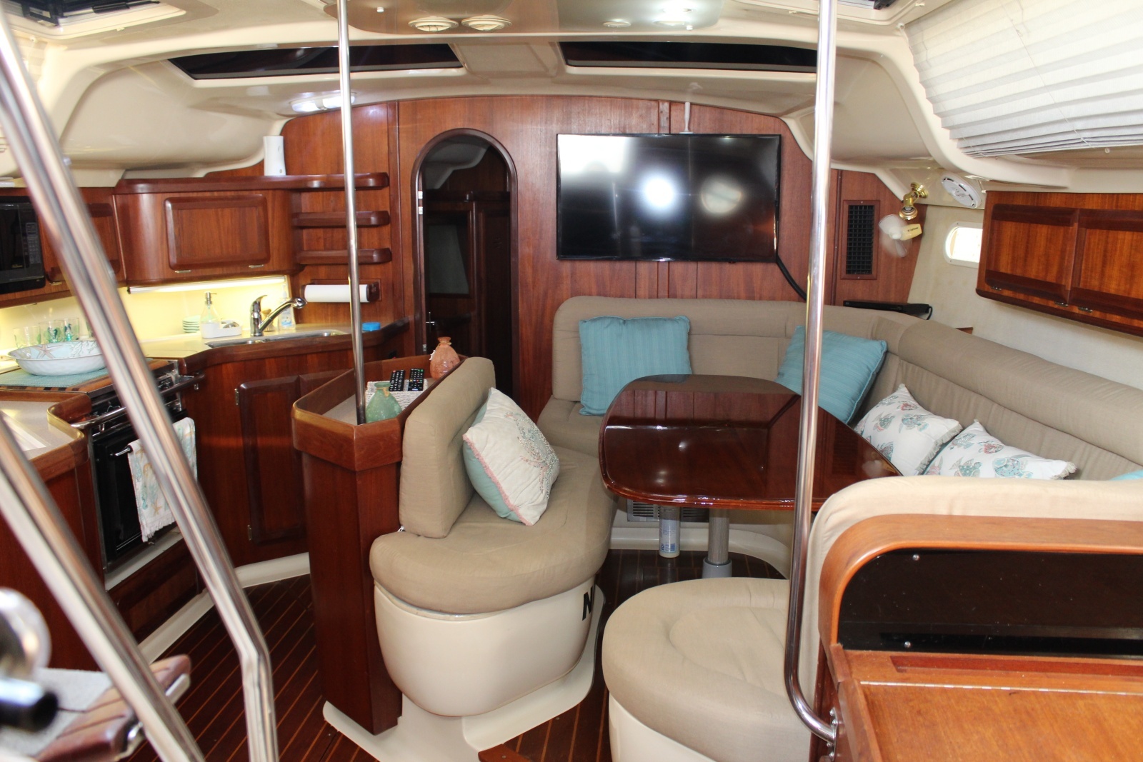 1997 Hunter 430