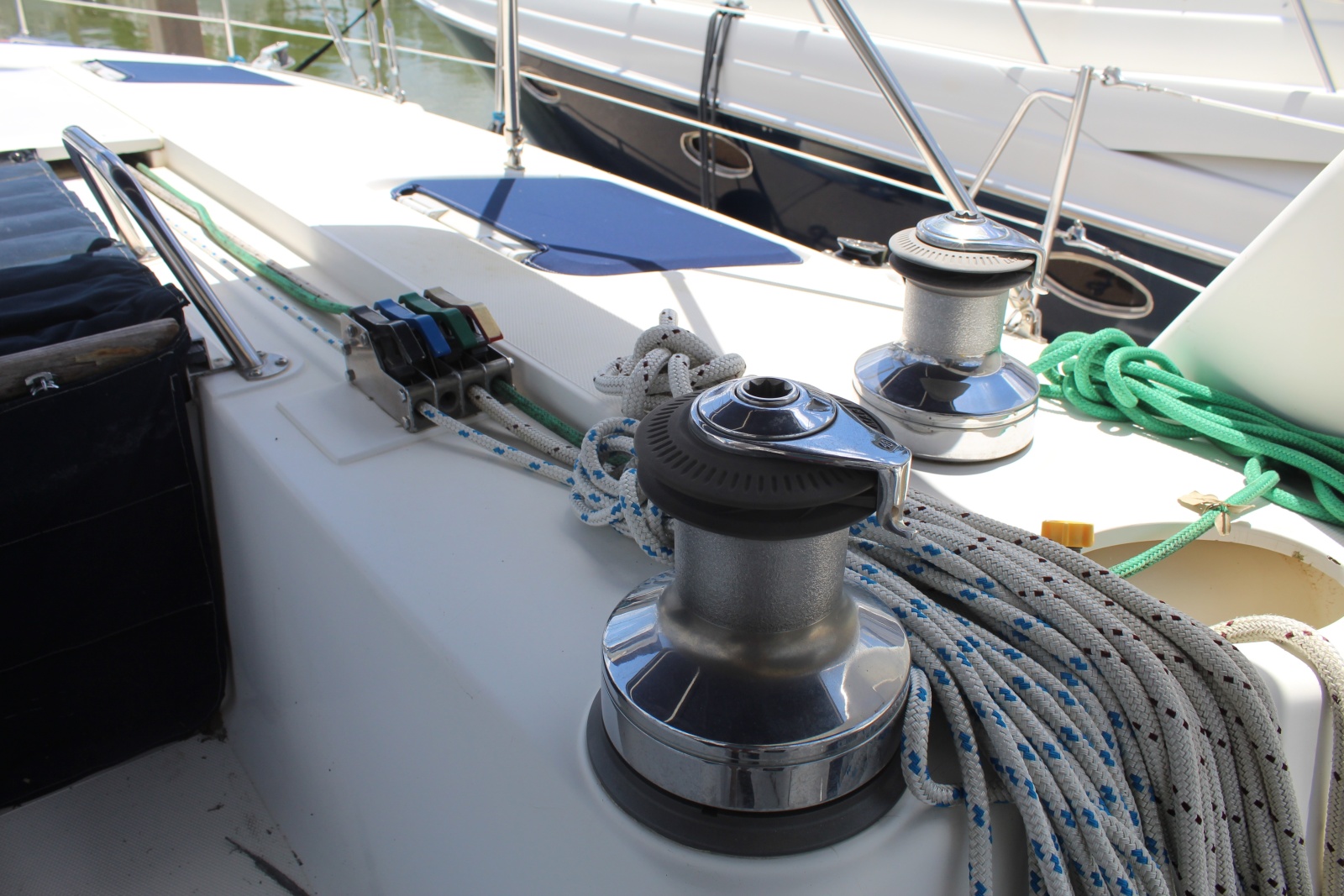 1997 Hunter 430