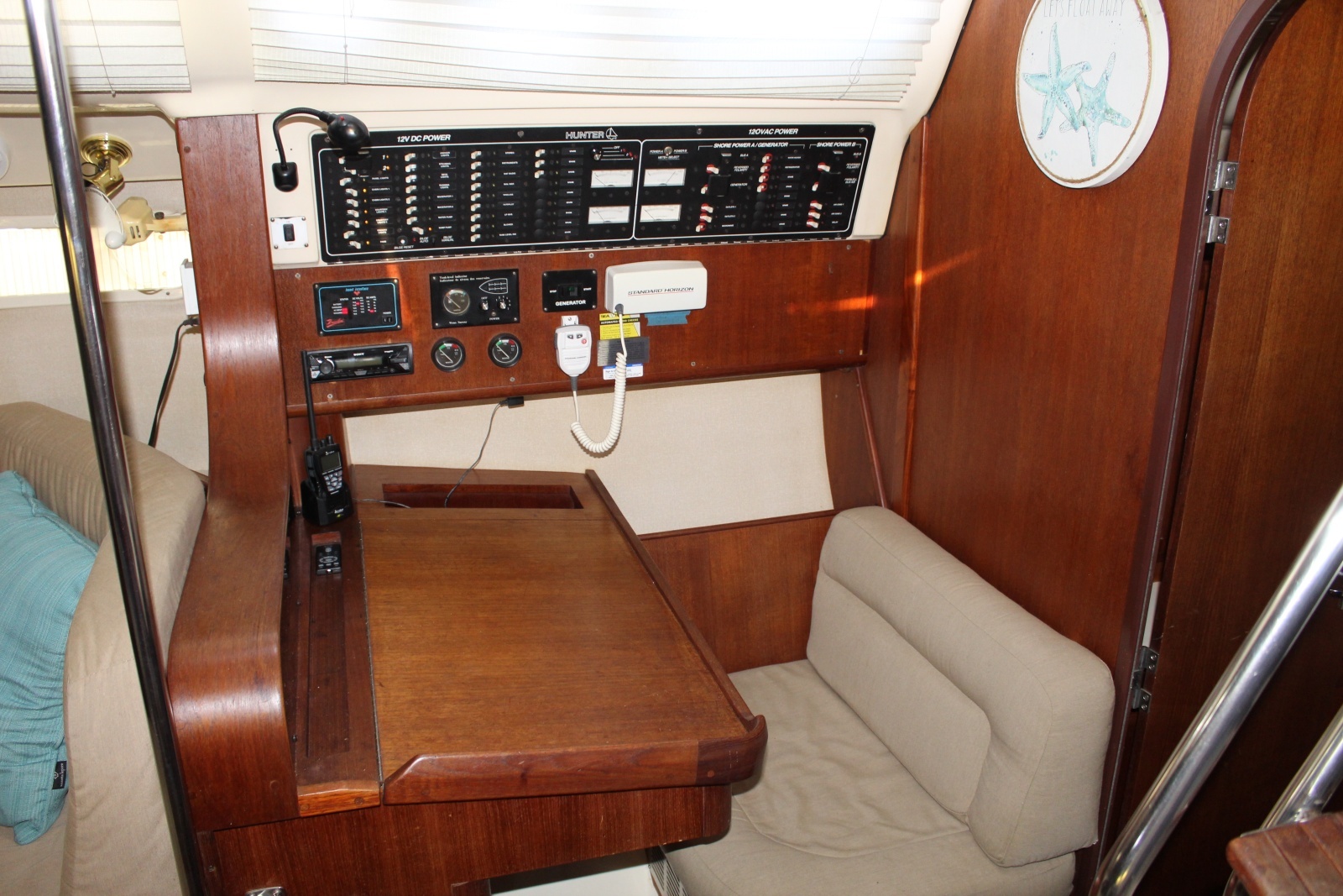 1997 Hunter 430