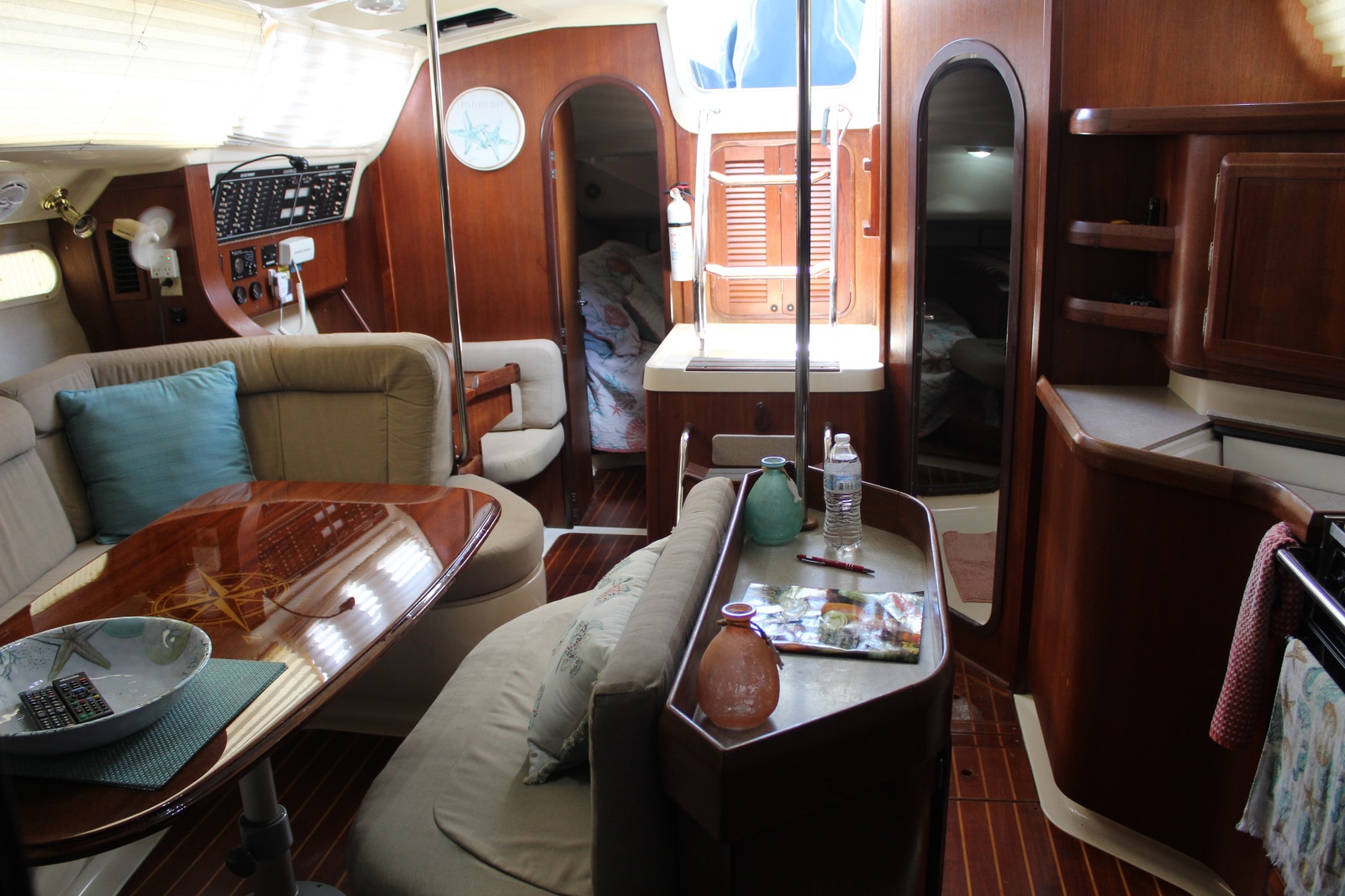 1997 Hunter 430