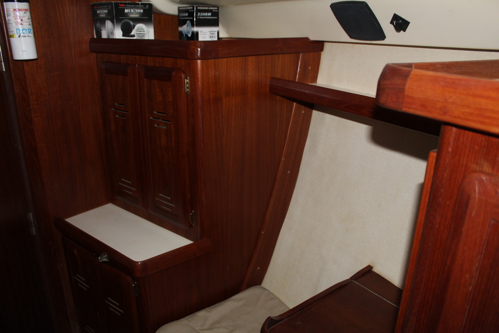 1997 Hunter 430