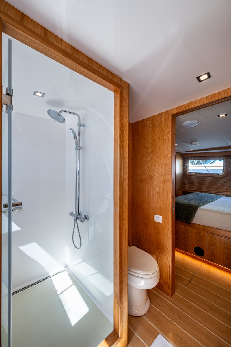 Owner Shower Large Enough For Two