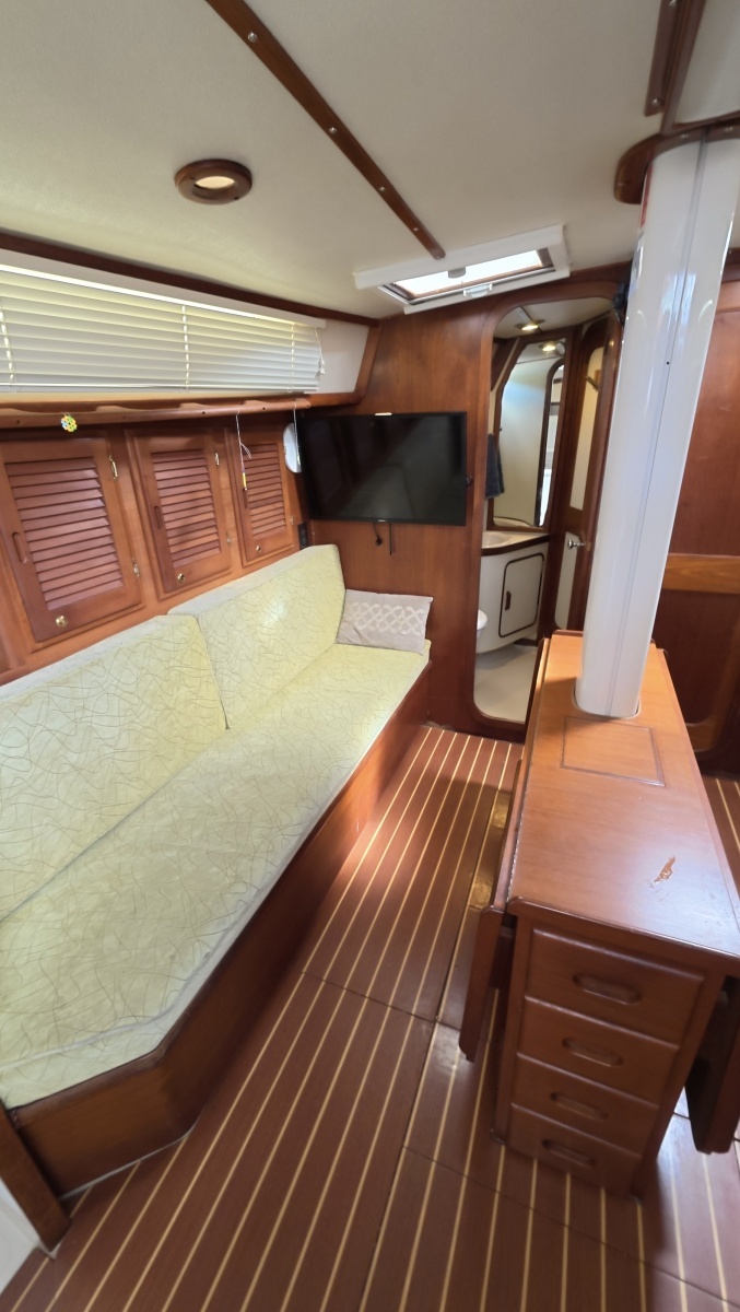 1985 Gulfstar 45
