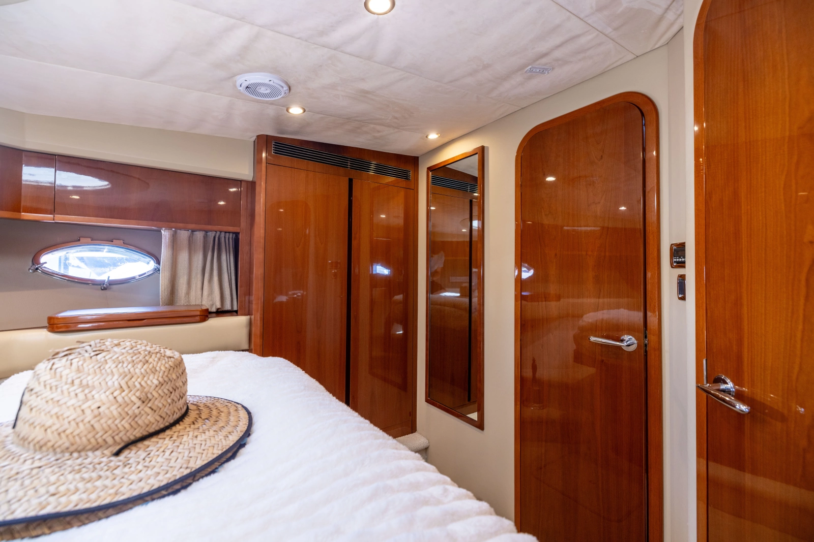 2008 Princess V53