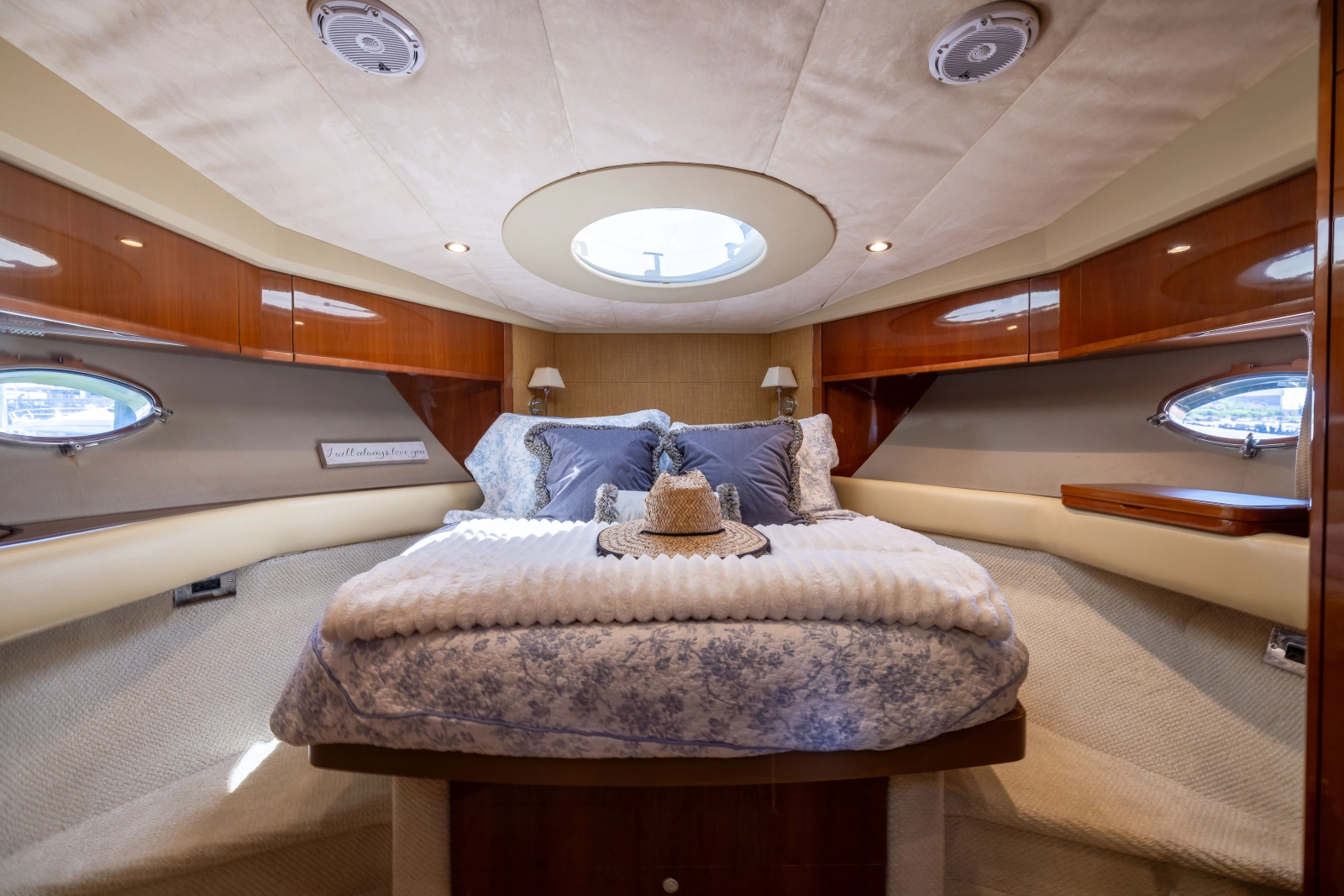 2008 Princess V53