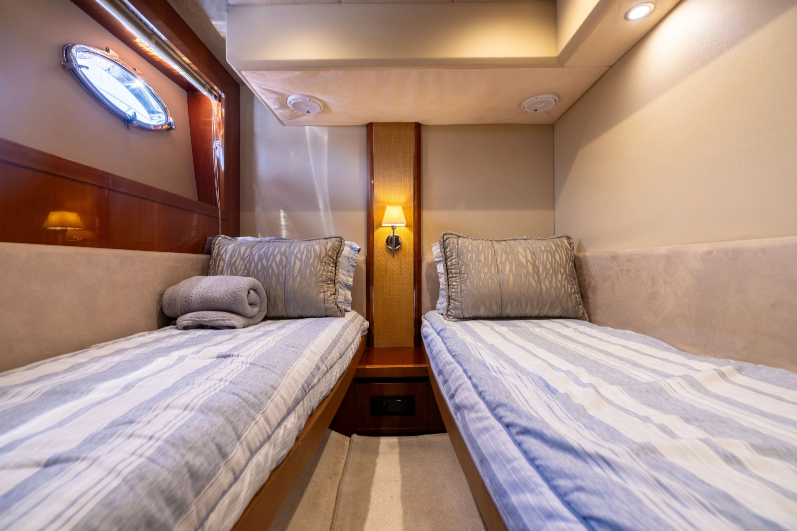 2008 Princess V53