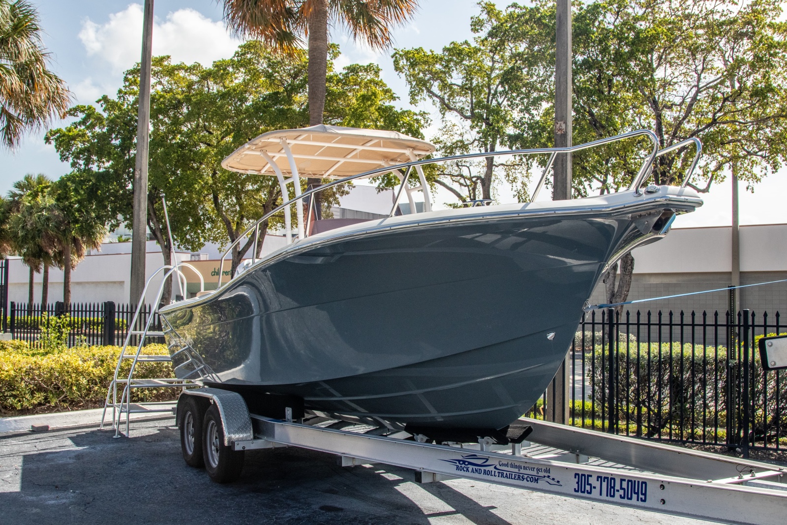 2023 White Shark 230CC