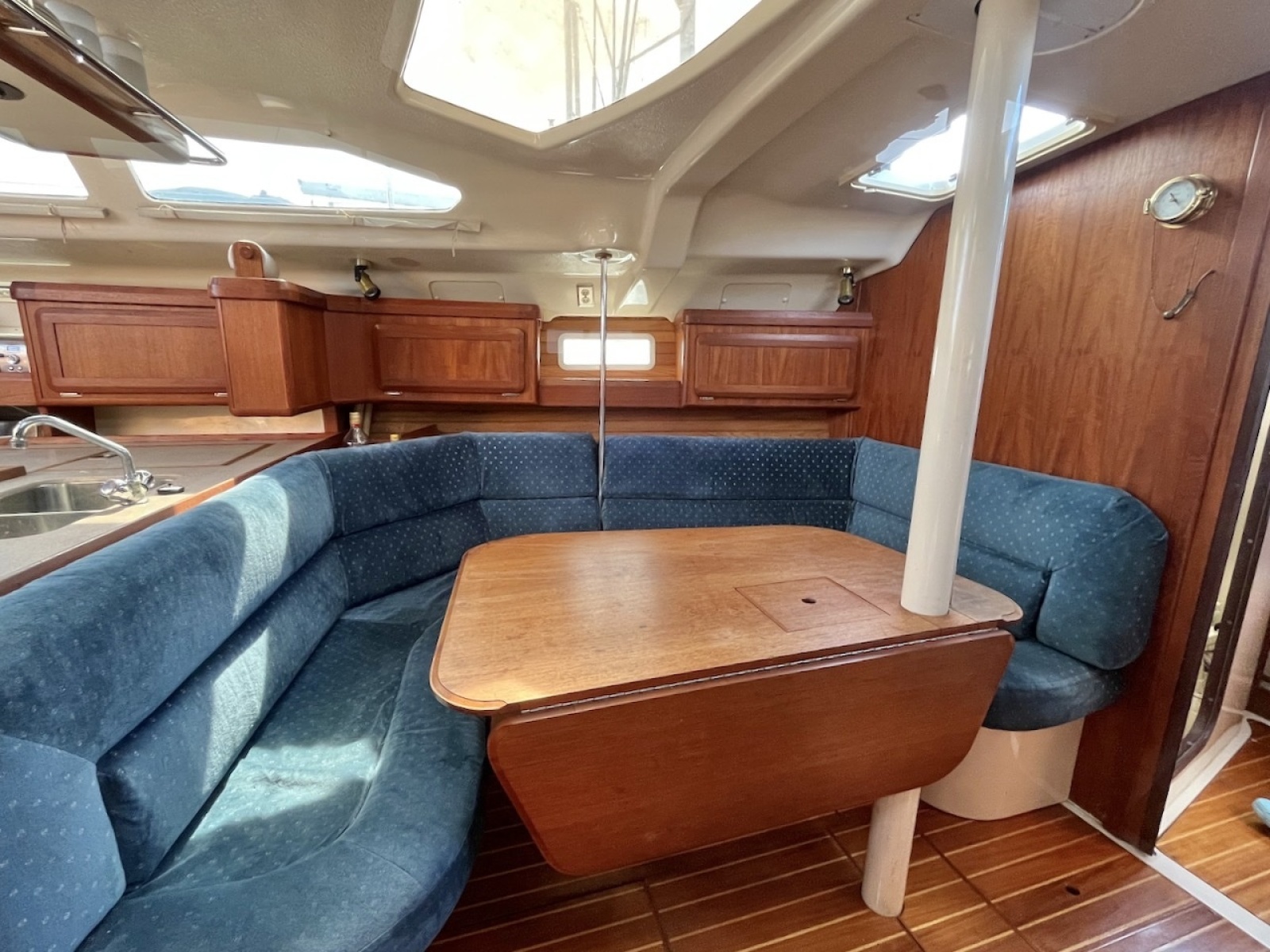 1996 Hunter 40.5
