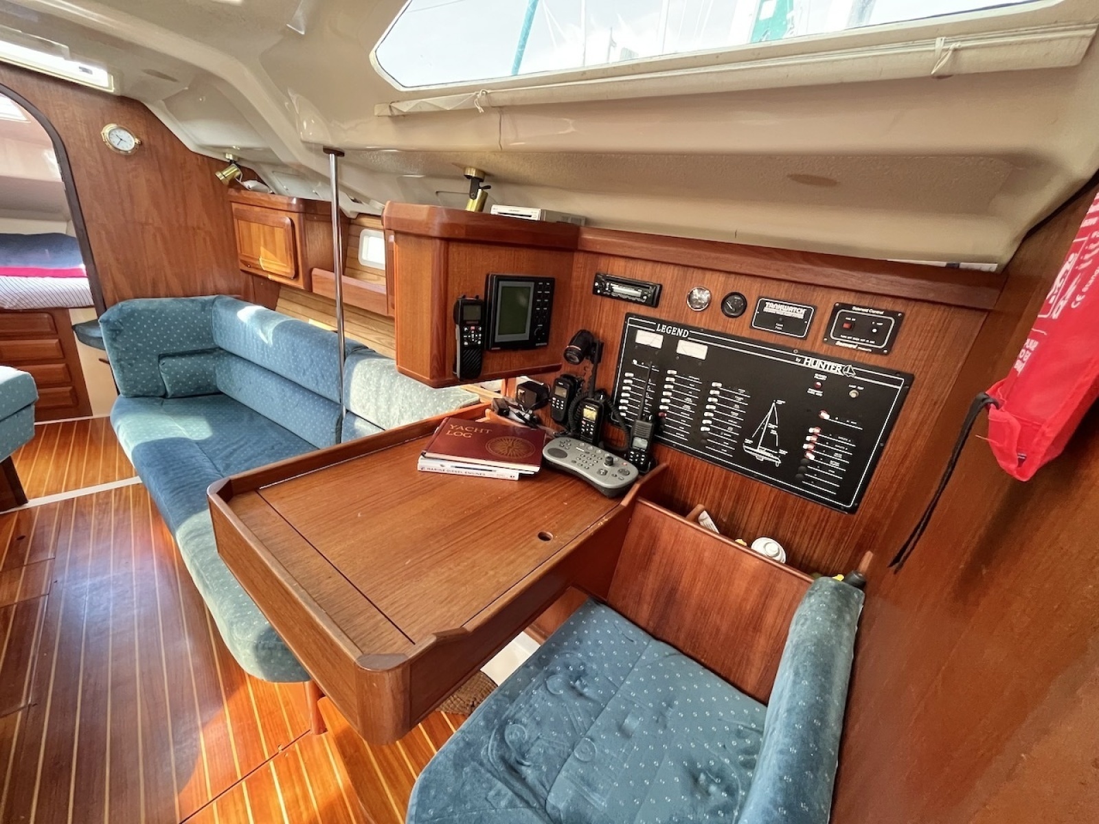 1996 Hunter 40.5