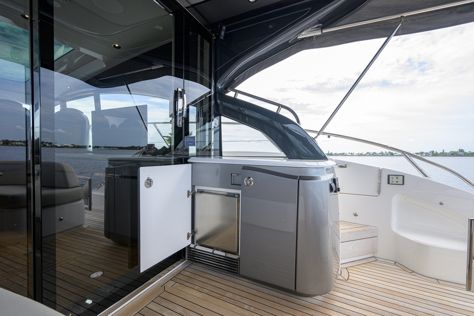 Princess 50 - Crown - Cockpit