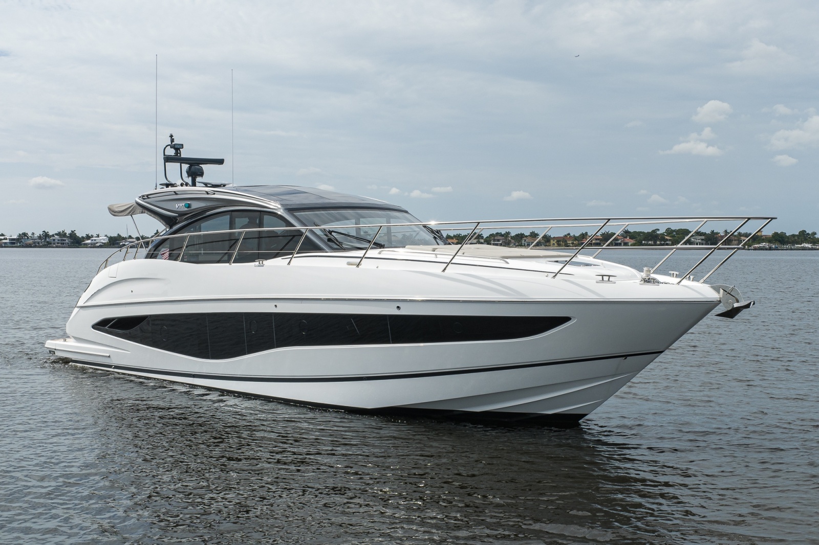 Princess 50 Crown Profile