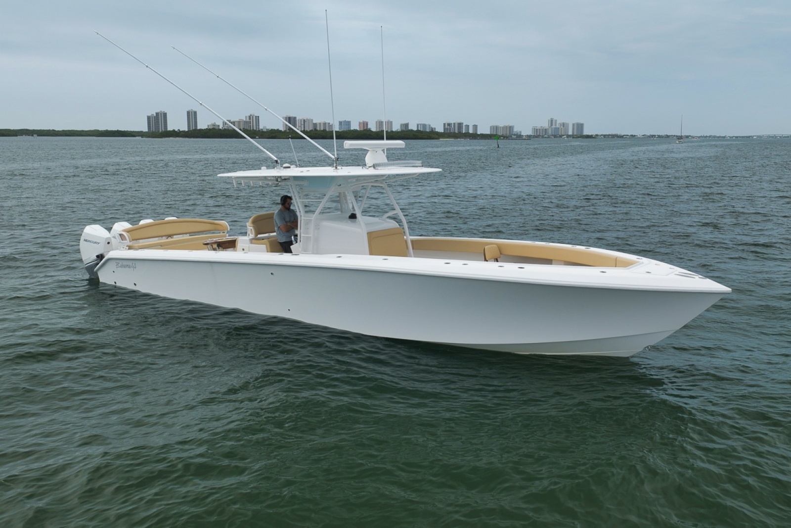 2020 Bahama 41