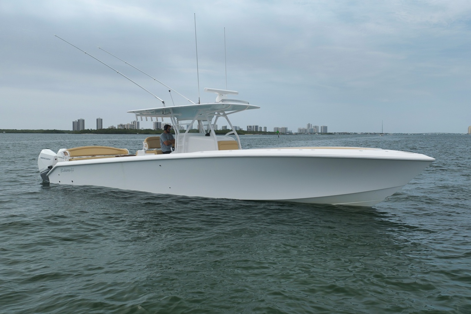 2020 Bahama 41