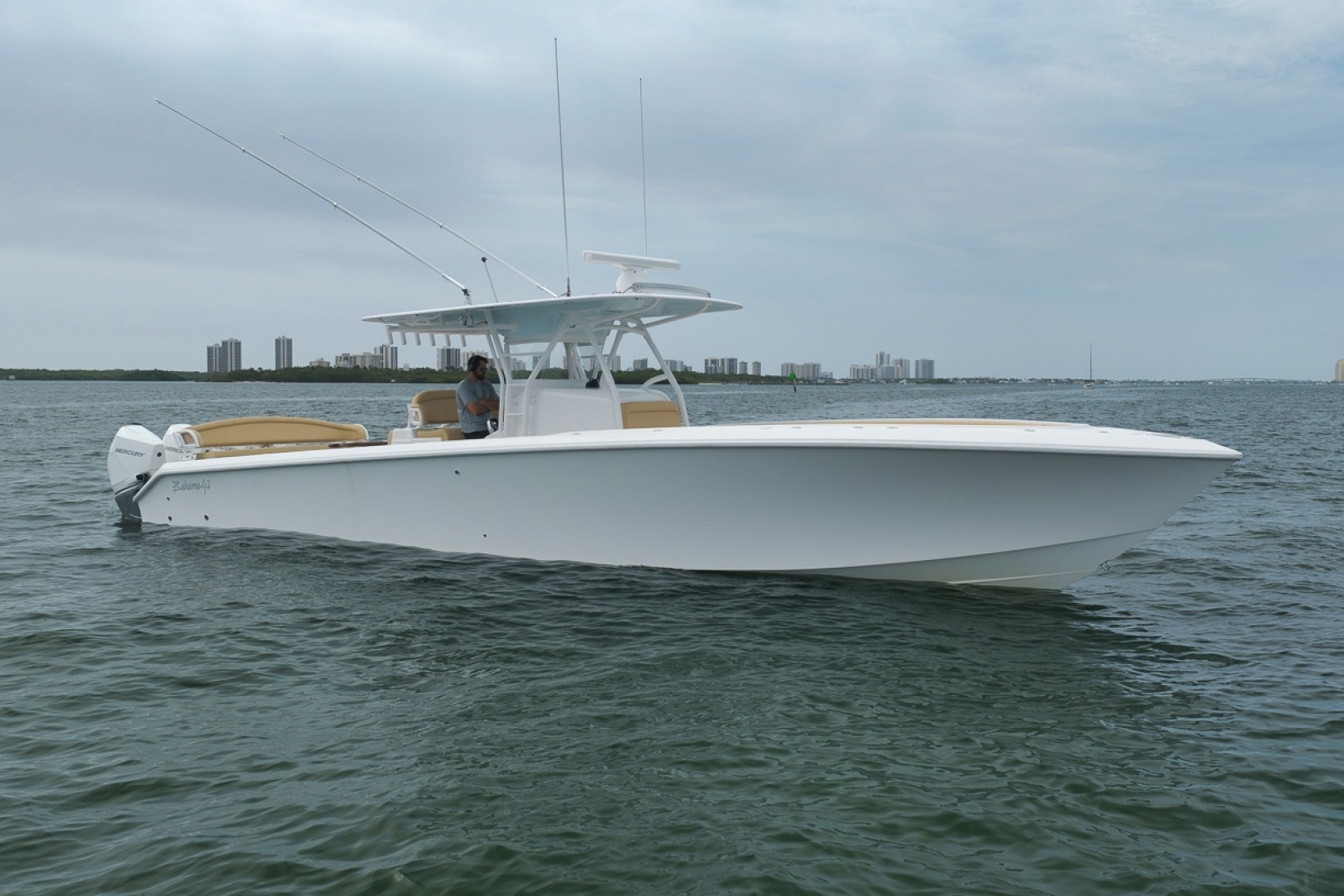 2020 Bahama 41