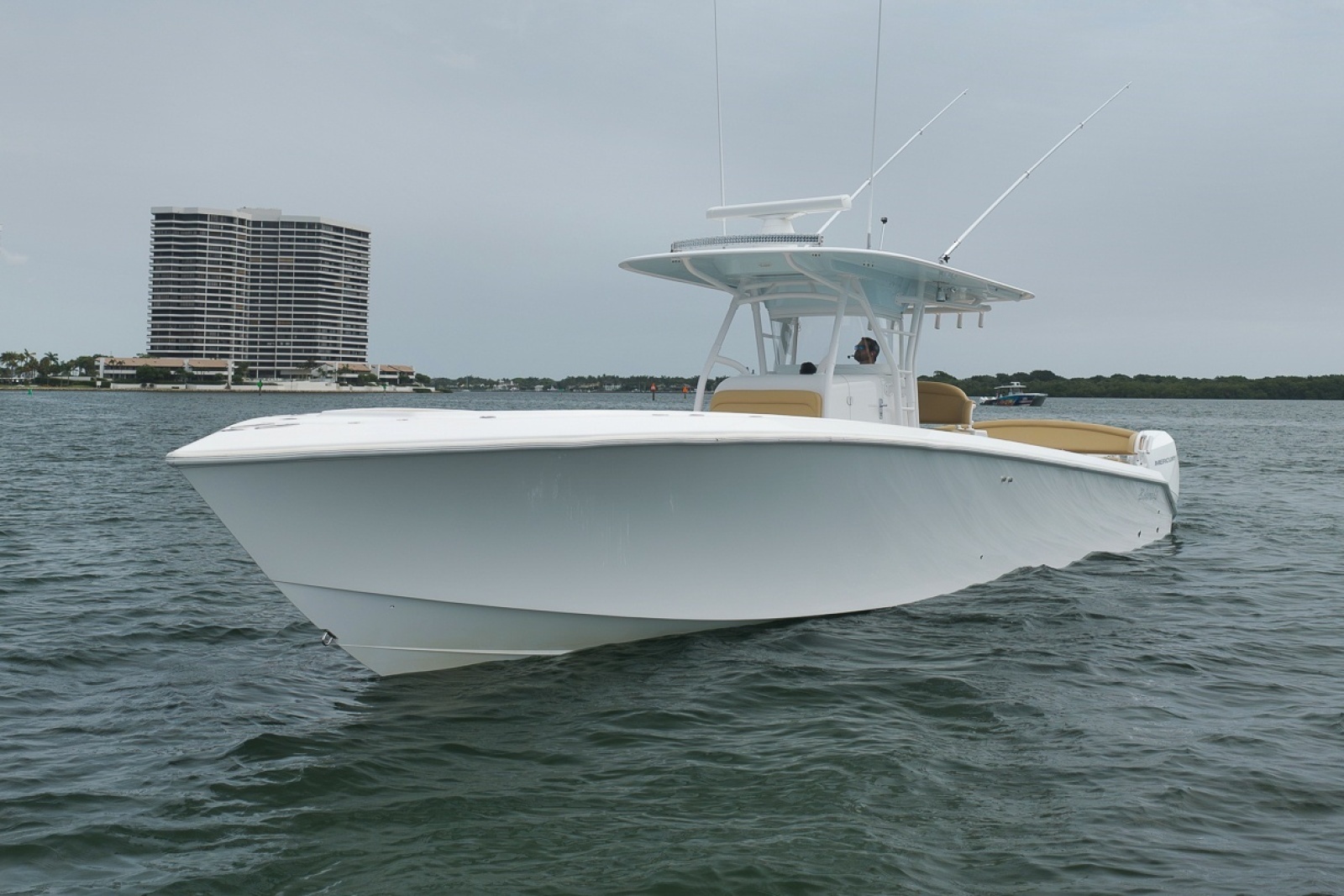 2020 Bahama 41
