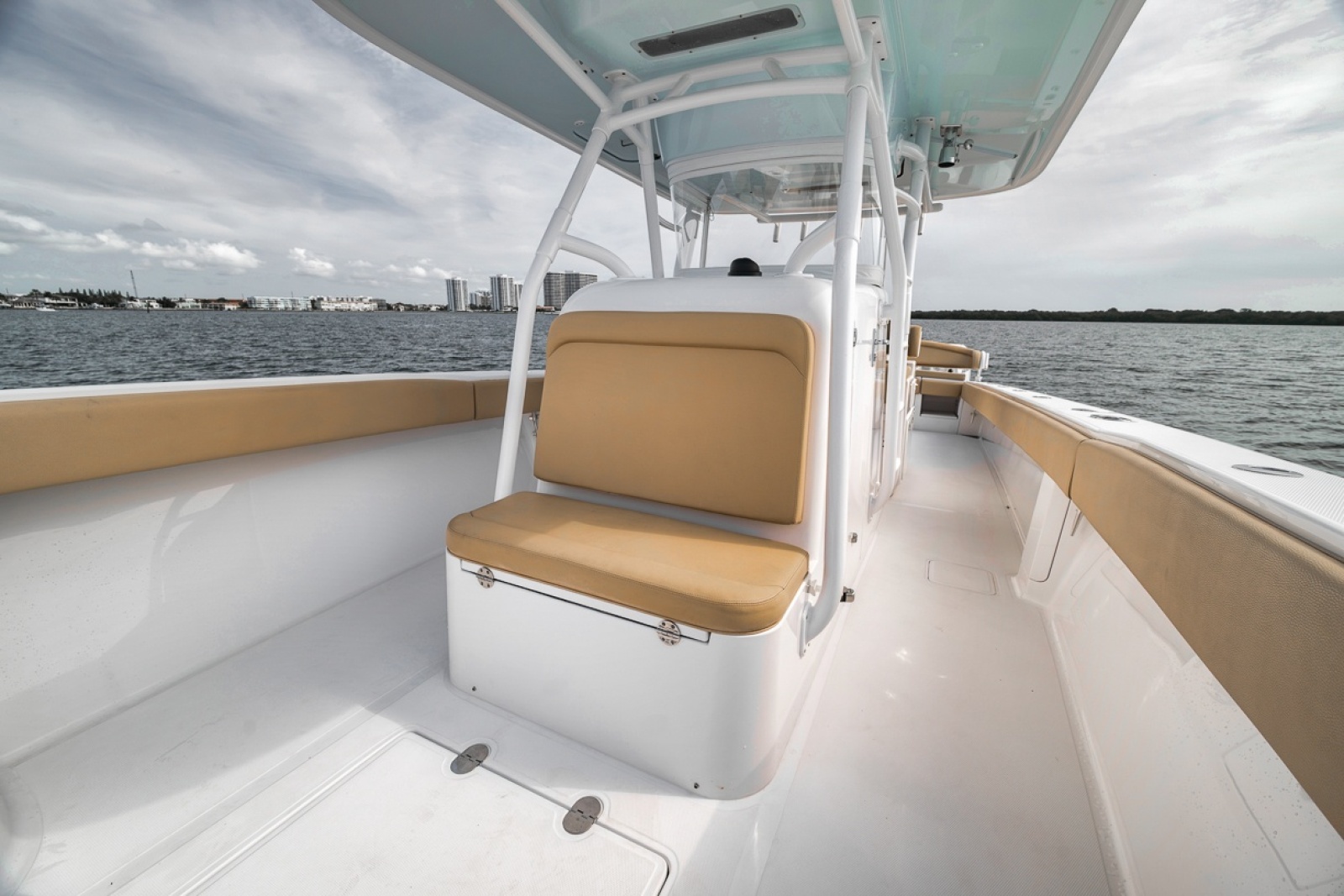 2020 Bahama 41