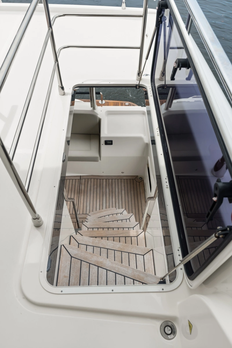 2022 Absolute Navetta 52